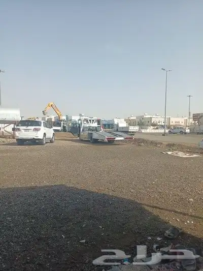 سطحه داخل المدينة 1