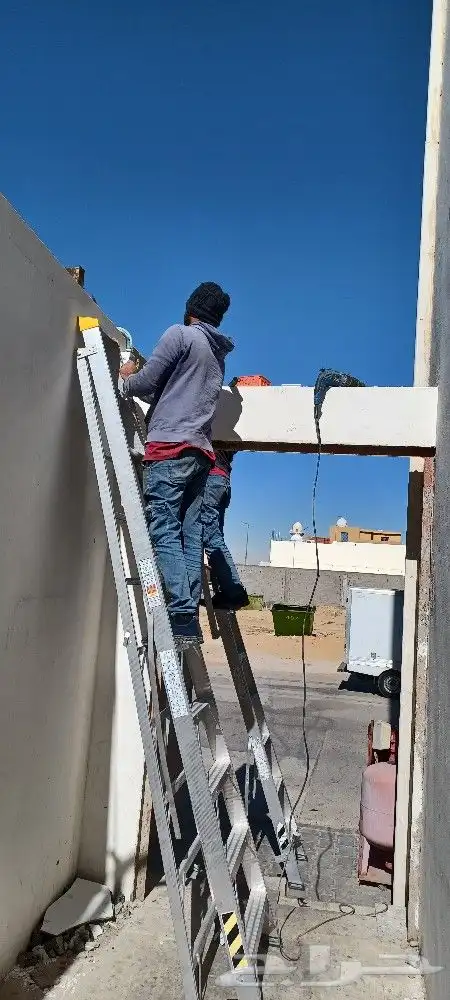 كاميرات مراقبة 9