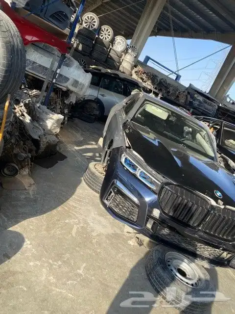 قطع غيار اودي  BMW   مرسيدس 5