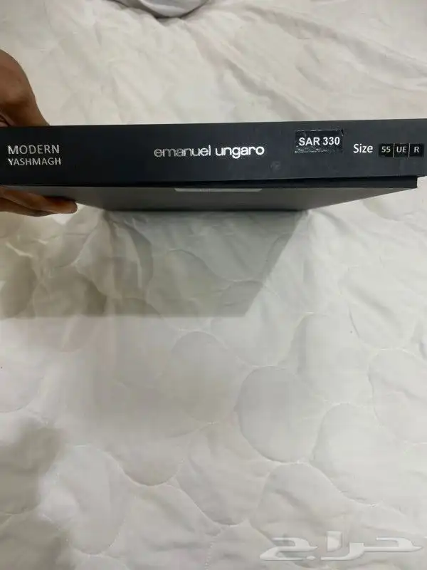 شماغ إيمانويل إنقارو أحمر إنجليزي عصري مصنوع من أفخر أنواع ا 1