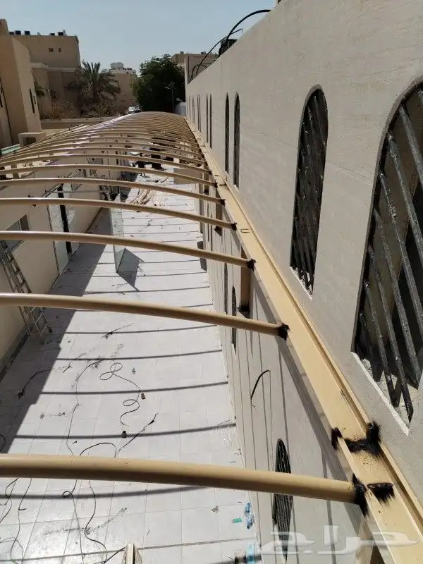 مظلات وسواتر هناجر سندويش بنل سواتر هناجر مستودعات 13