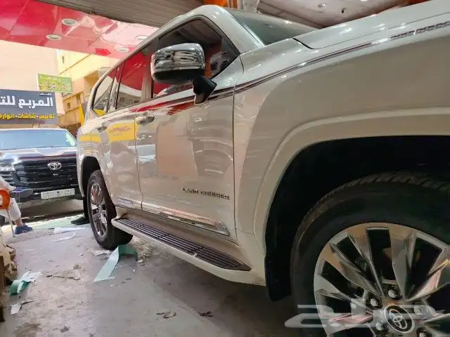 ترهيم لاندكروزر 2025 13
