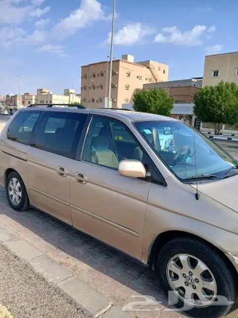 سيارة هوندا اوديسي 2002 الاستمارة ساريه والفحص منتهي من 3 أش 1