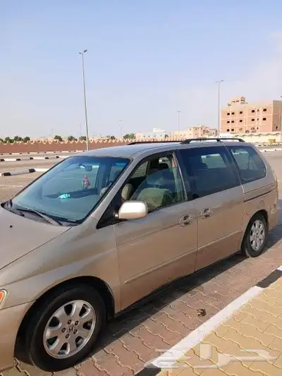 سيارة هوندا اوديسي 2002 الاستمارة ساريه والفحص منتهي من 3 أش 8
