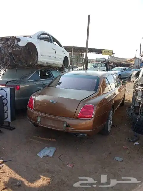قطع غيار بنتلي تشليح بنتلي فلاينج سبير و GT اصلي مستعمل 16