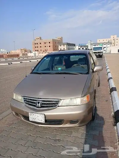 سيارة هوندا اوديسي 2002 الاستمارة ساريه والفحص منتهي من 3 أش 2