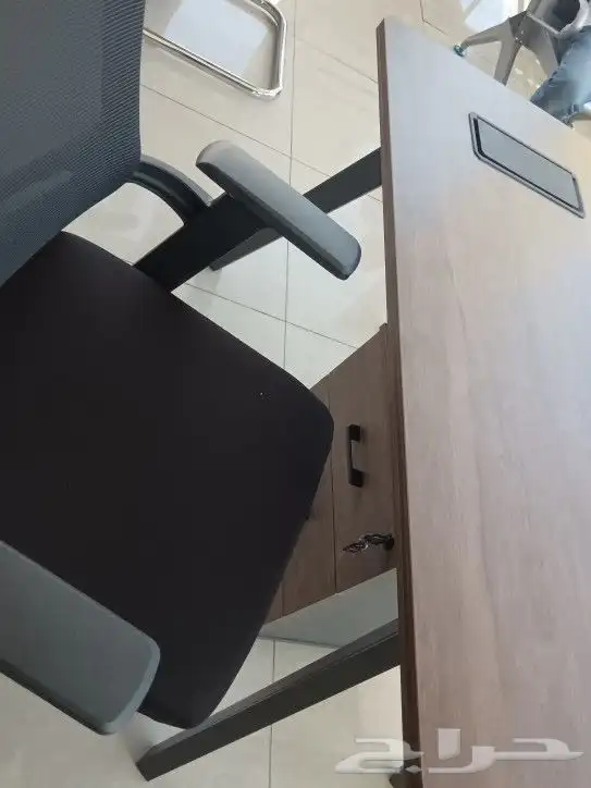 أثاث مكتبي 3
