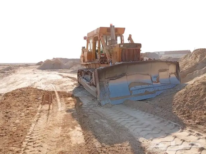 بلدوزرات كماتسو 155للايجار والمقوالات لتواصل 0