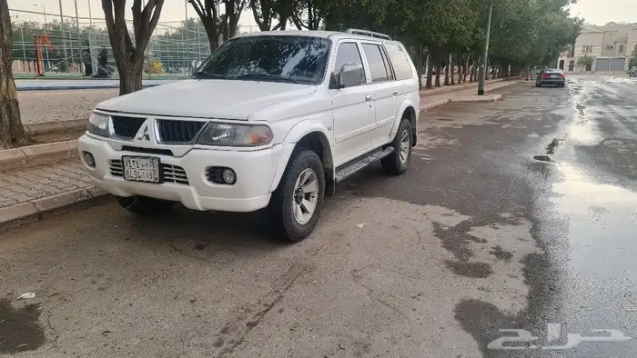 جيب متسوبيشي ناتيفا 2011 3