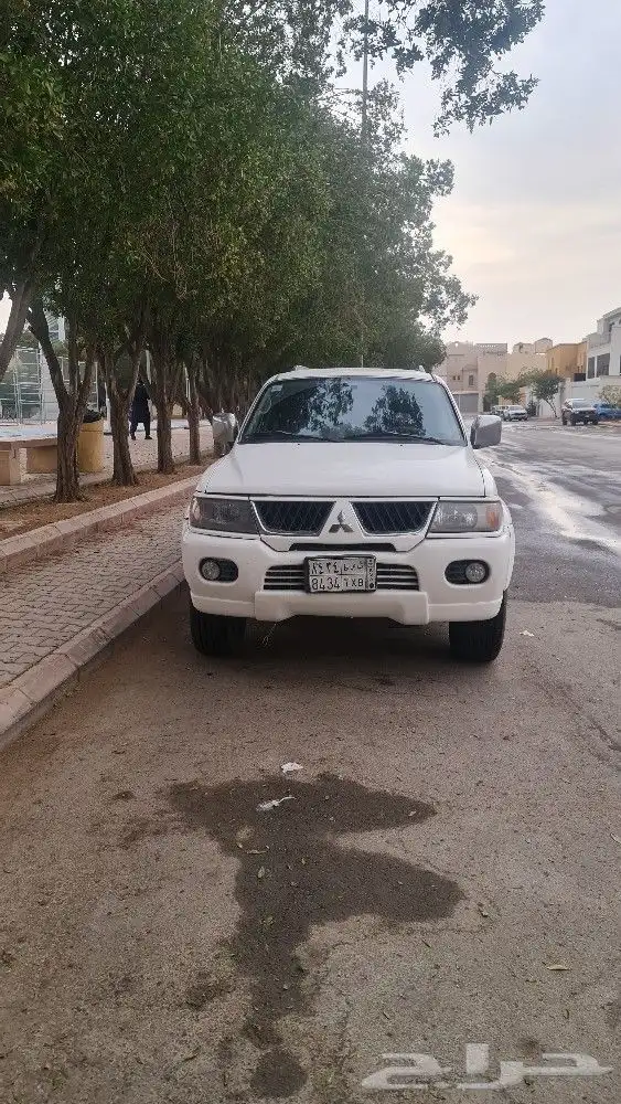 جيب متسوبيشي ناتيفا 2011 0