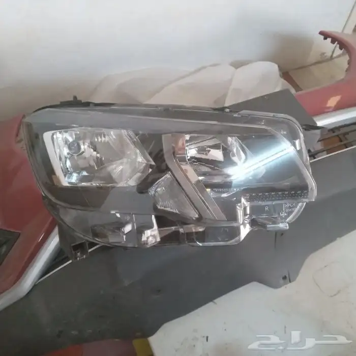شمعه بيجو بارتنر 2022 0