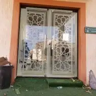 فني صيانه زجاج سكريت خميس مشيط محايل الدرب ابهاء 0