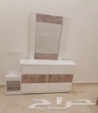 اثاث غرف النوم تفصيل دولاب ملابس فك تركيب ديكور محلات وطاولا 4