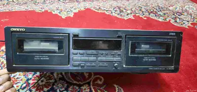 جهاز تسجيل صوتيات 1