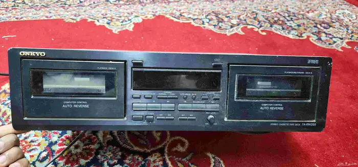 جهاز تسجيل صوتيات 1