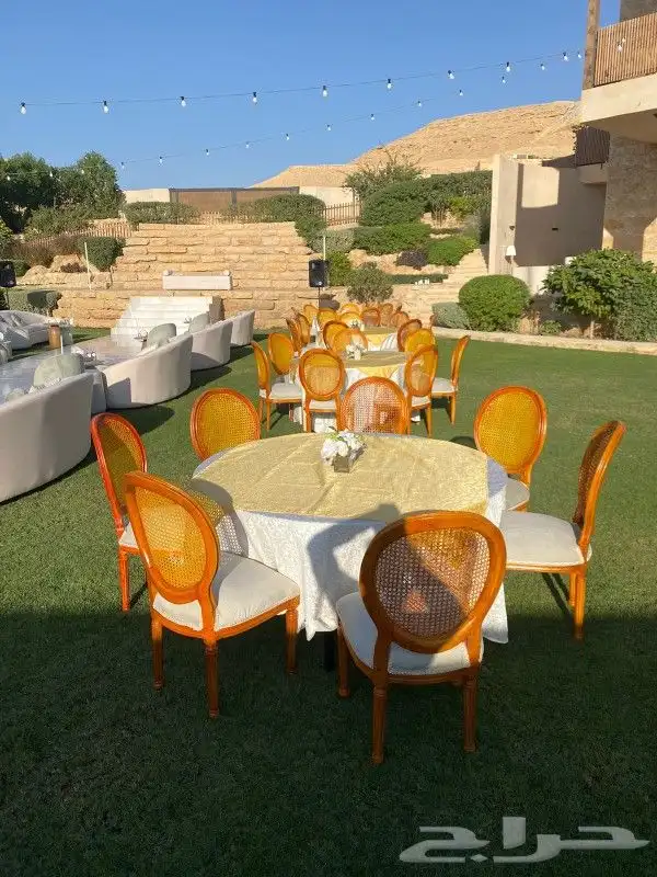 تأجير القهوجين وصبابين رجال ونساء كراسي طاولات ألعاب جلسات 4
