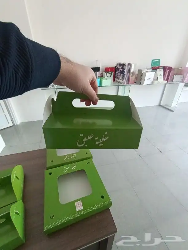 مطبوعات لوحات مضيئة بوكسات أكواب أكياس 6