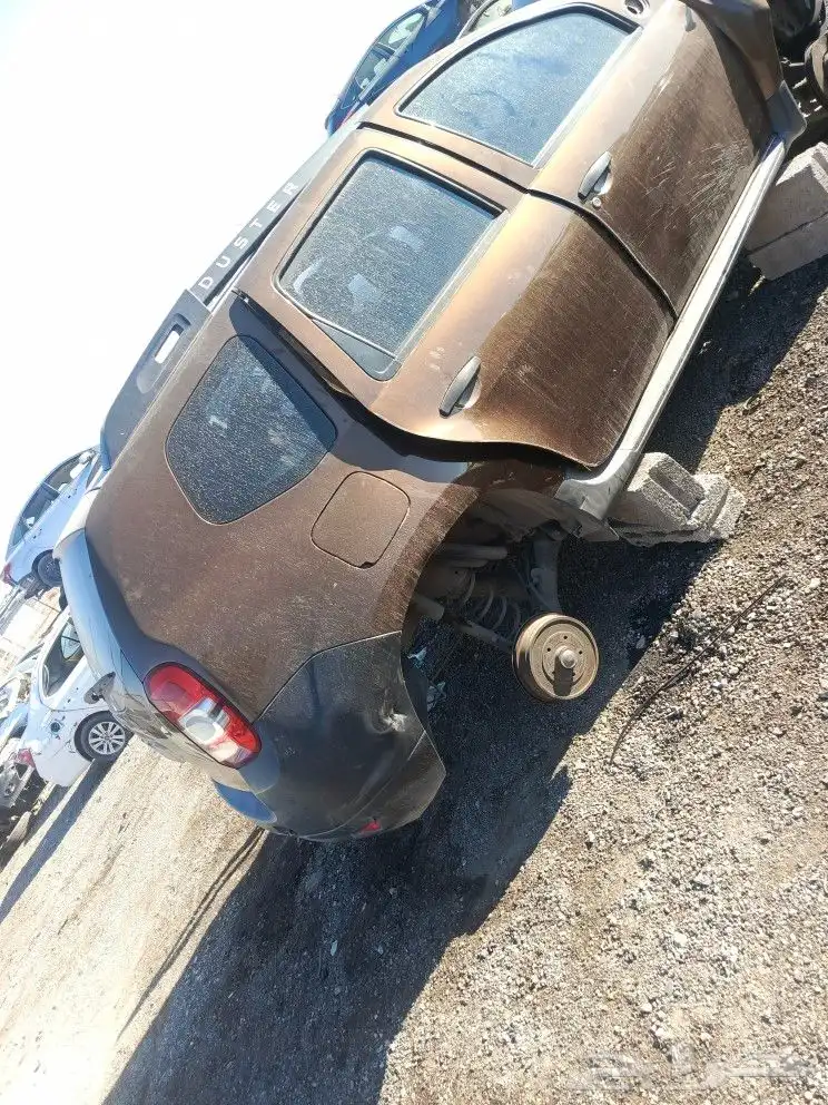 قطع غيار رينو تشليح مستعمل 3
