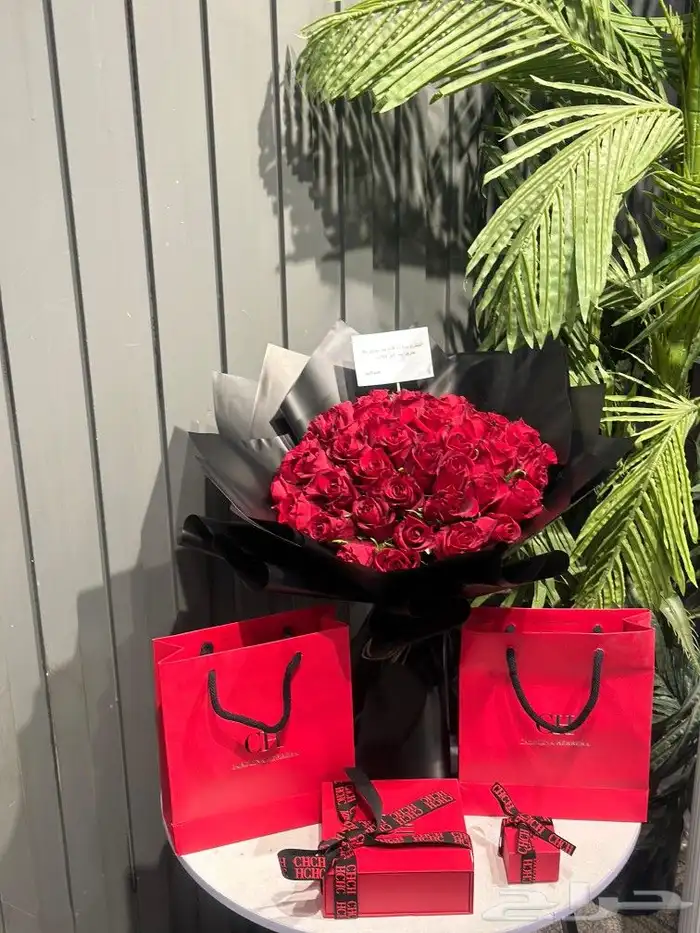 مندوب توصيل هدايا الرياض 2