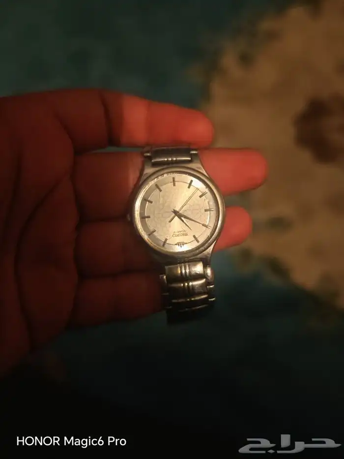 ساعه للبيع على السوم 1