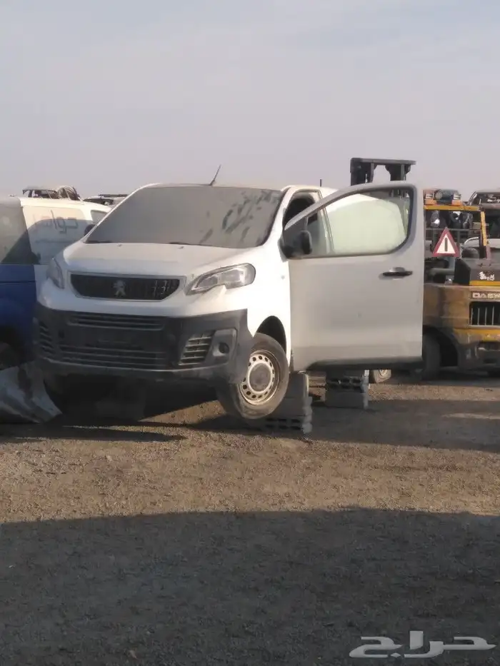 قطع غيار بيجو 1