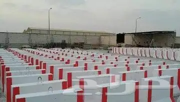 صبات وحواجز خرسانية 7