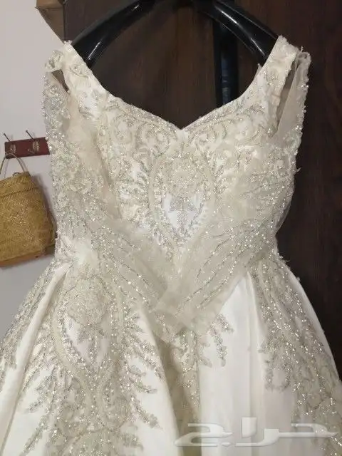 فساتين زفة عروس للبيع بالجملة 15 فستان قابل للتفاوض 9