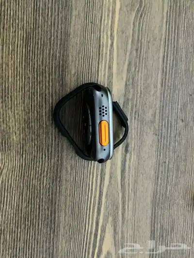 ساعة شبيهة ابل 6