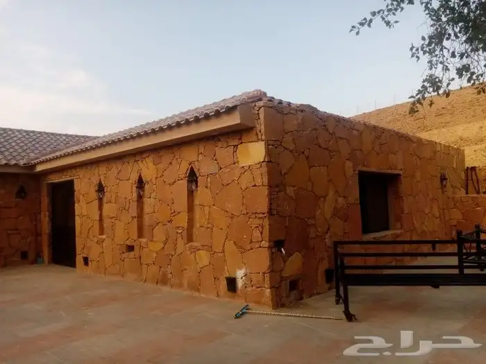 نقوم بجميع اعمال المباني القديمه من طين وحجر وغيرذلك 6