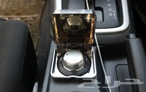 غطاء دبل ايسوزو نيكل وشفاف مربع 1