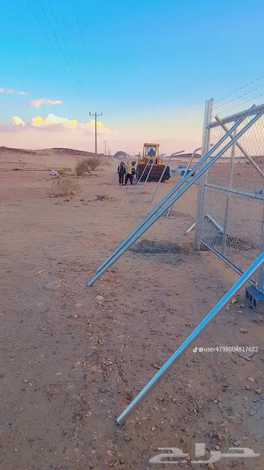 نحن نعمل في تشبيك انوع اشبوك المزارع والملاعب 1