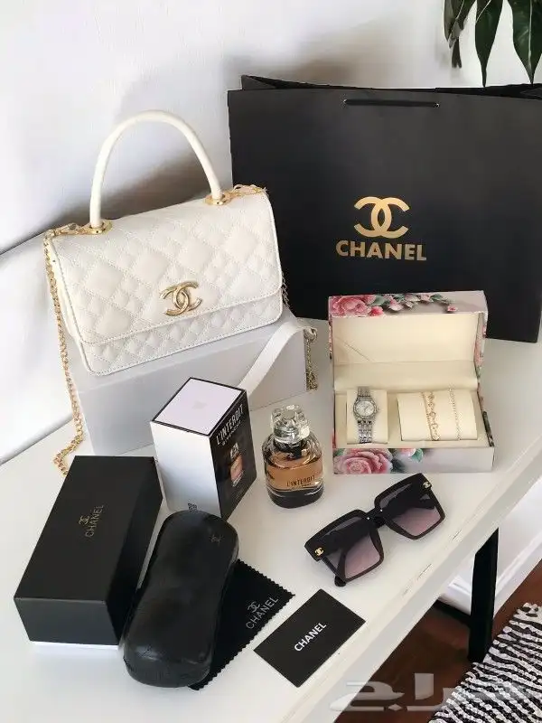 هدايا اطقم شنط وساعات ونظارات وعطور مخفضه 6