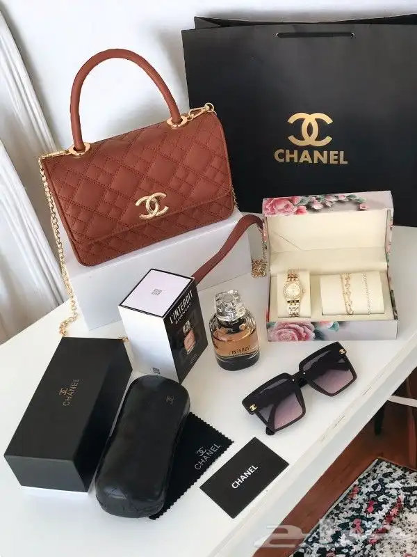 هدايا اطقم شنط وساعات ونظارات وعطور مخفضه 1