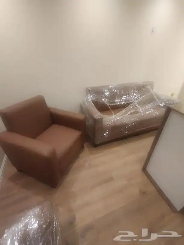 تفصيل جاهز كنبات كراسي جلد كراسي انتظار كراسي مقاهي 2