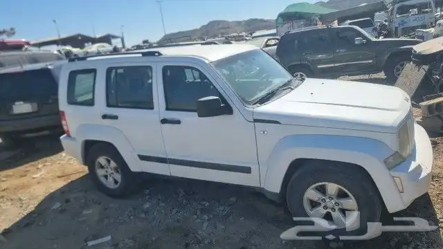 سياره جيب ليبراتى2012 6سلندر 2