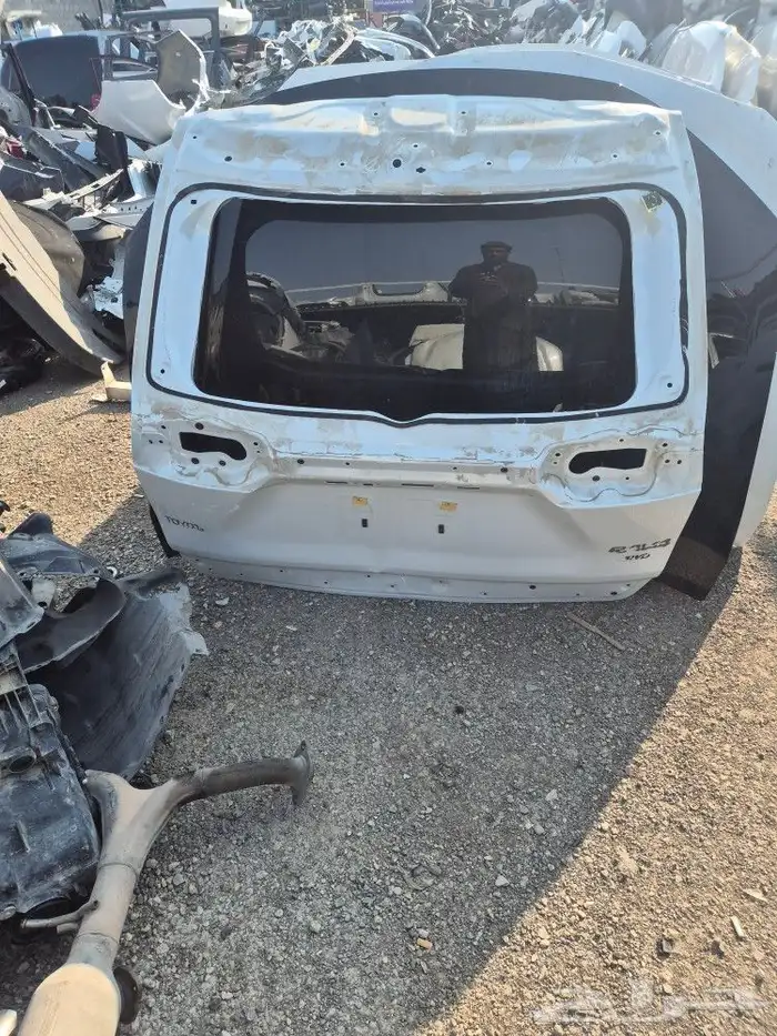 باب شنطه راف فور 24 وكاله اصلي شدبلد نظيييف 1