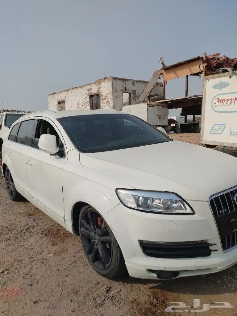 تشليح اودي Q7 كيو 7 قطع غيار اودي q7 كيو 7 12