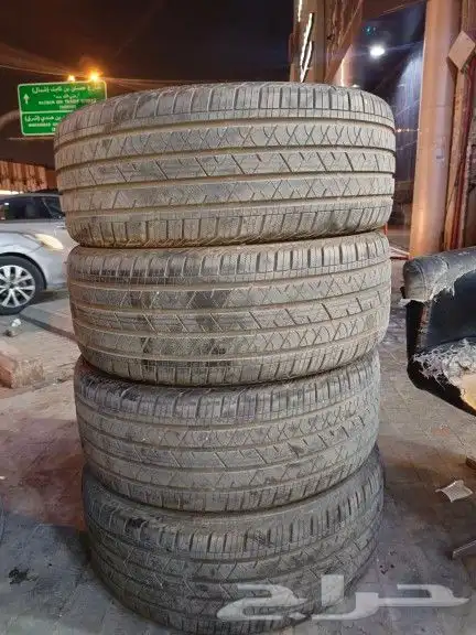 طقم كفرات مشلان 265 45 21نضيف جدا 1