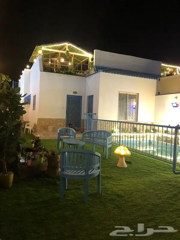 استراحات وقت الغروب للأسر والعوائل مطله علي البحر مباشرة 4