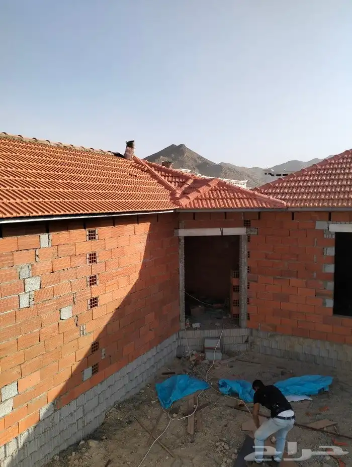 أبو محمد لتوريد وتركيب جميع أنواع القرميد 1