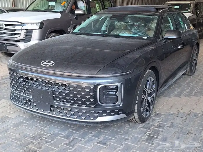 ازيرا بريميوم 2024 1