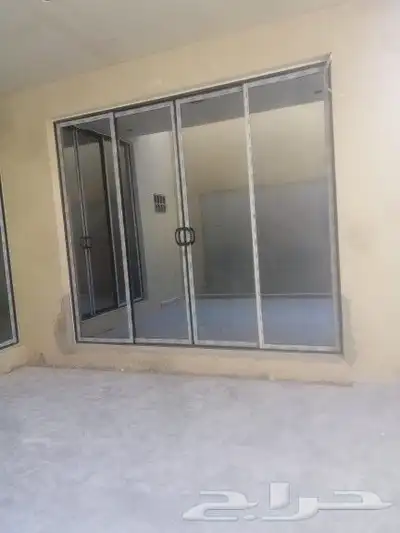 نوافذ الالمونيوم سرايا وعادي باب وشباك مح زجاج دبل بالرياض 0