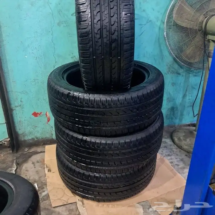 طقم جودير 235 50 19 نضيفه منزله 3