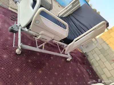 سرير طبي كهربائي فرشه 10حركات معا مرتبه اصليه 0