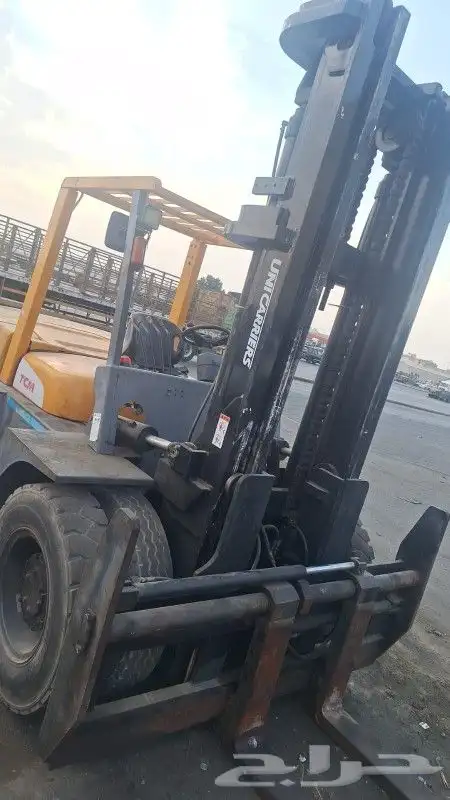 إيجار رافعات شوكيه جميع انواع المعدات الثقيله 5