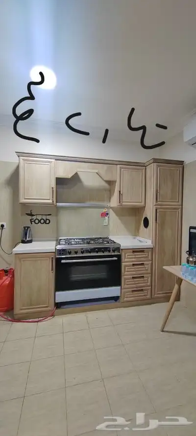 للبيع مطبخ نظيف جدا 0