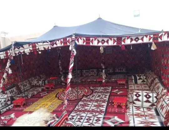 تأجير كنب القهوجين وصبابين رجال ونساء كراسي وطاولات زل 1