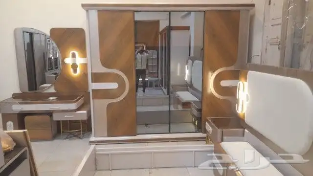 صباغ ابواب خشب وحديد وصبغ غرف دولاب صبغ الاطرش وصبغ جدران 1