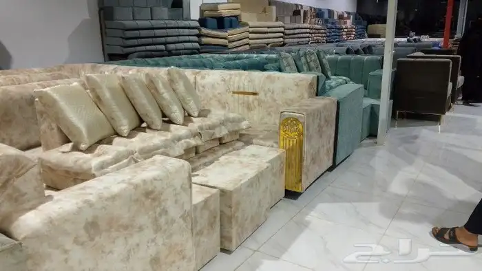 للبيع والتجنيد 0