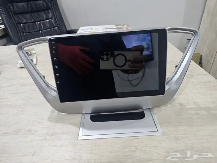 شاشه اكسنت 2020 نظام أندرويد مستخدم شهر 8